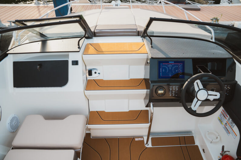 Bayliner C21 Cuddy